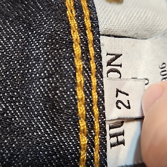 Hudson Jeans - Picture 12 of 12